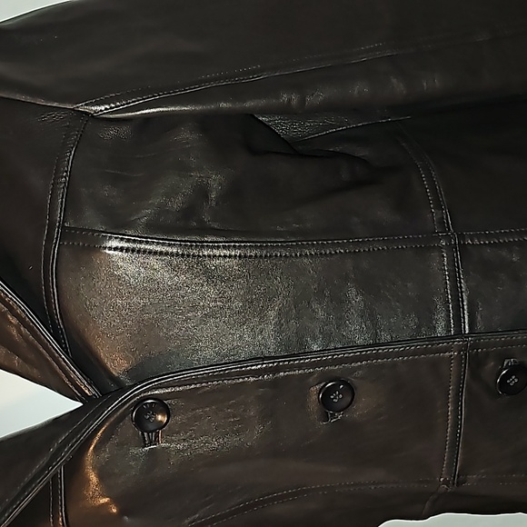 Beyond California leather blazer/jacket - Picture 5 of 12